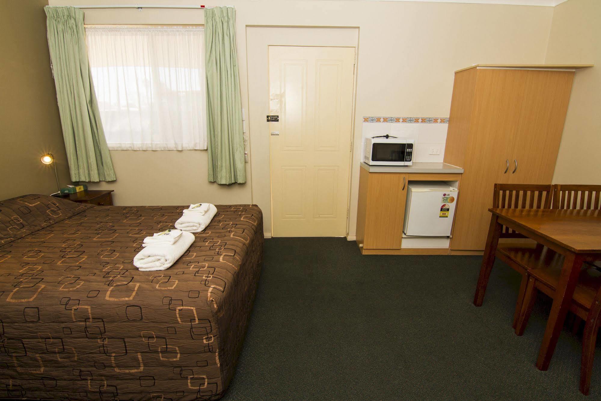 Green Gables Motel Dubbo Exterior foto